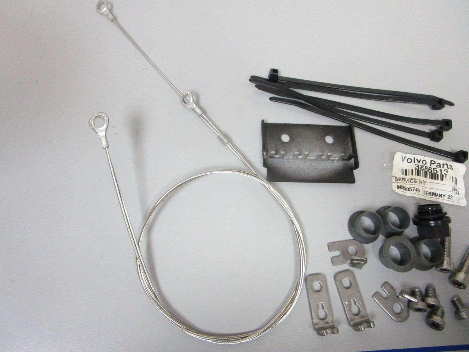 NEW OEM 3886513 Volvo Penta Trim Service Hardware Kit 0720