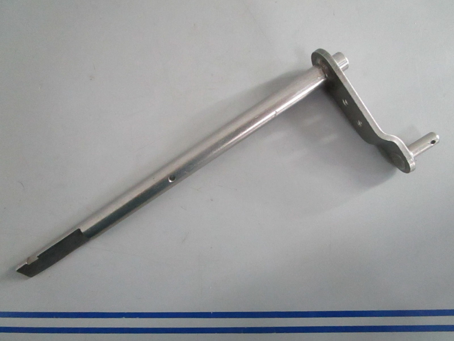 NEW OEM OMC Johnson Evinrude 5000470 Shift Shaft & Arm 0820