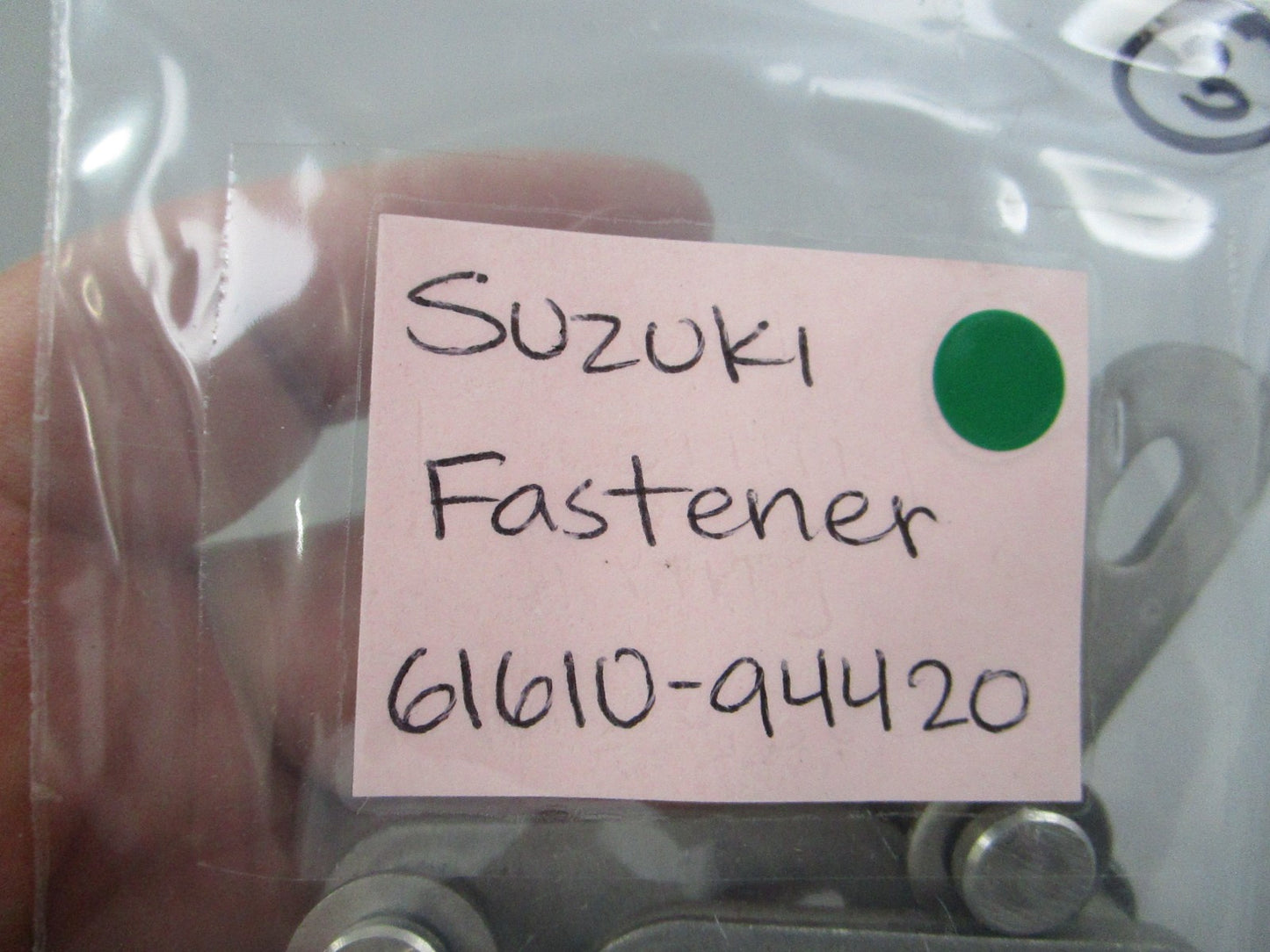 NEW OEM 61610-94420 Suzuki Fastener 0810
