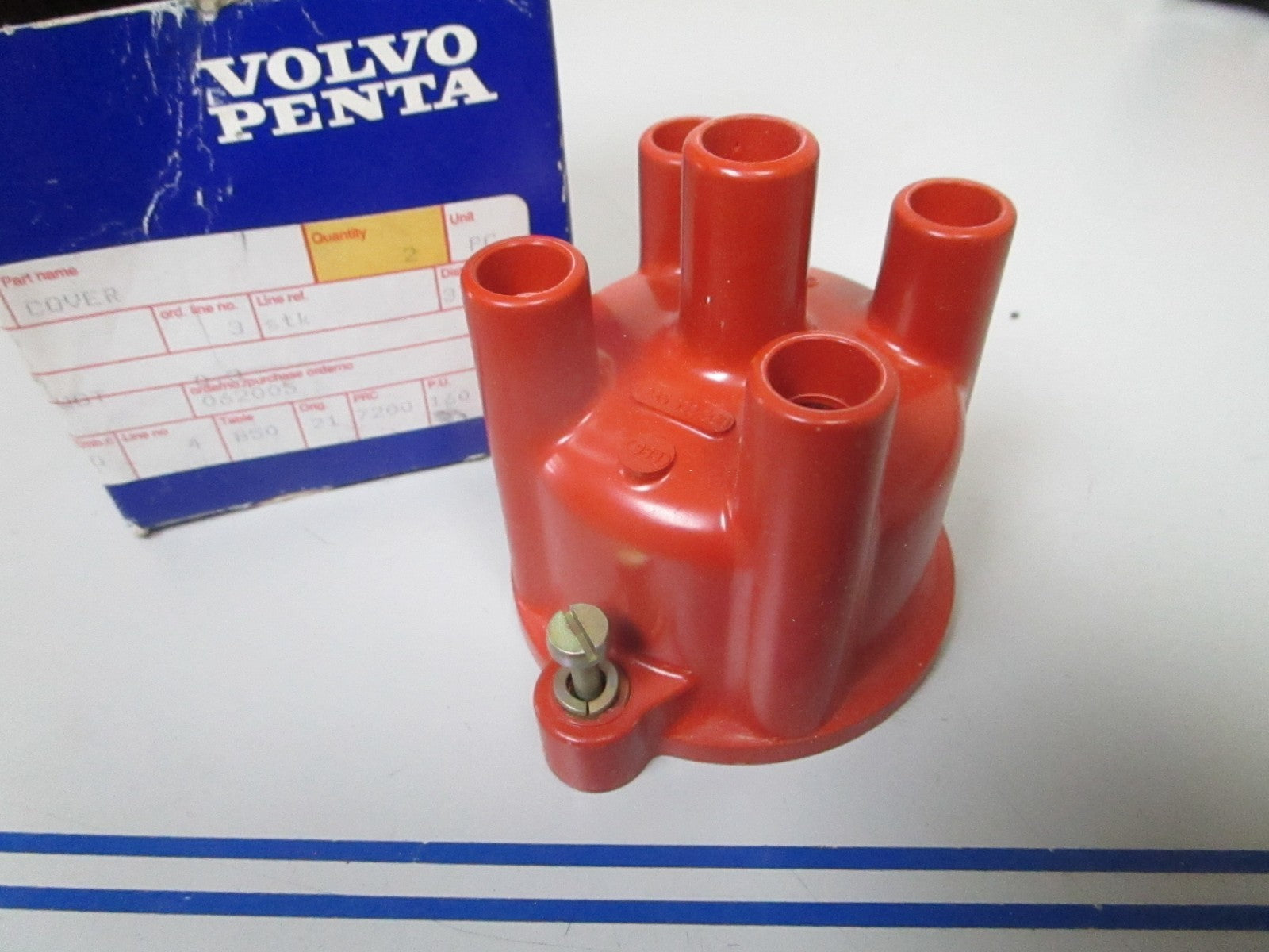 *NEW OEM* 0840 Volvo Penta Distributor Cap Cover 841263