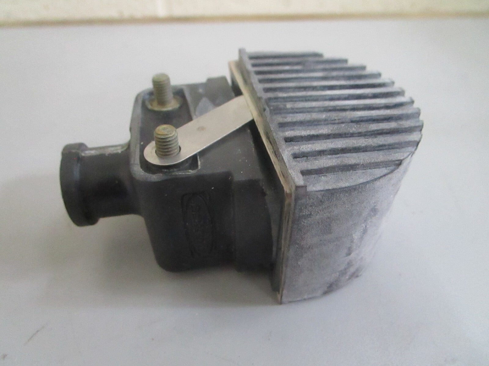 *NEW OEM* 0820 Mercury Quicksilver Ignition Coil Assy 332-4895T2