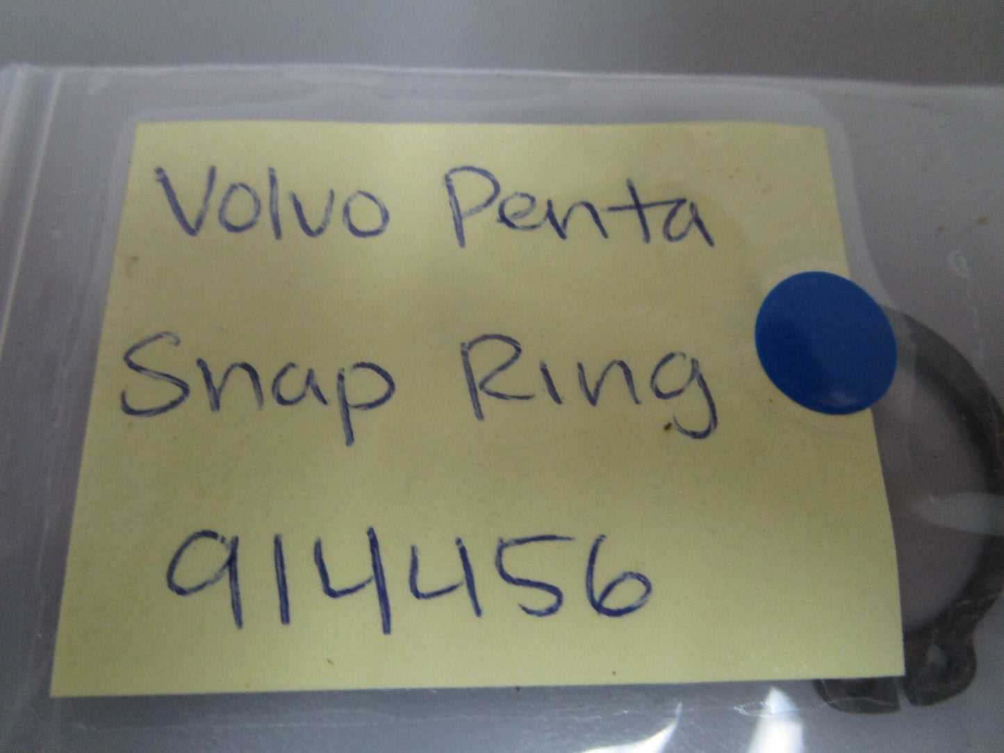 *NEW OEM* 0810 Volvo Penta Snap Ring 914456