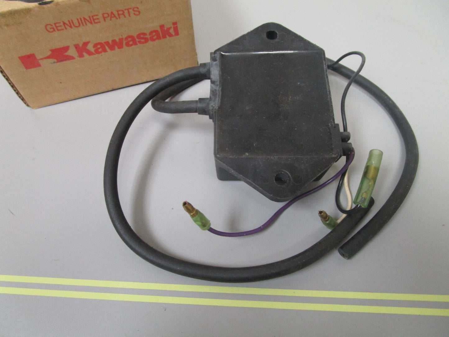 *NEW OEM* 0720 Kawasaki Igniter Assembly 21119-3721