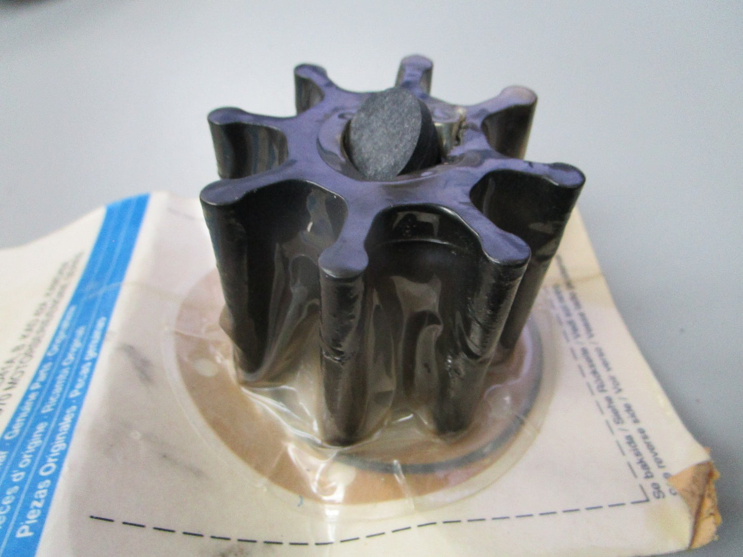 *NEW OEM* 0720 Volvo Penta Impeller Kit 877061-2