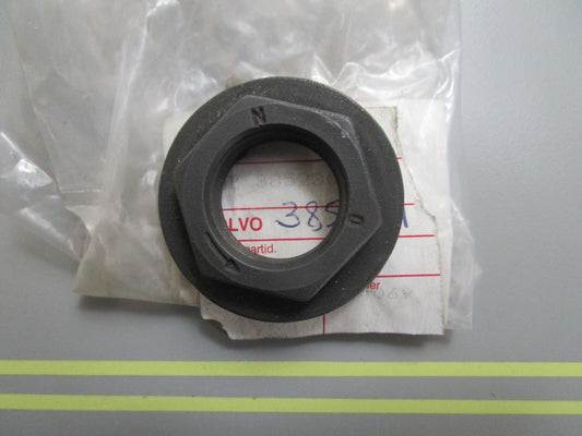 *NEW OEM* 0810 Volvo Penta Nut 3852301