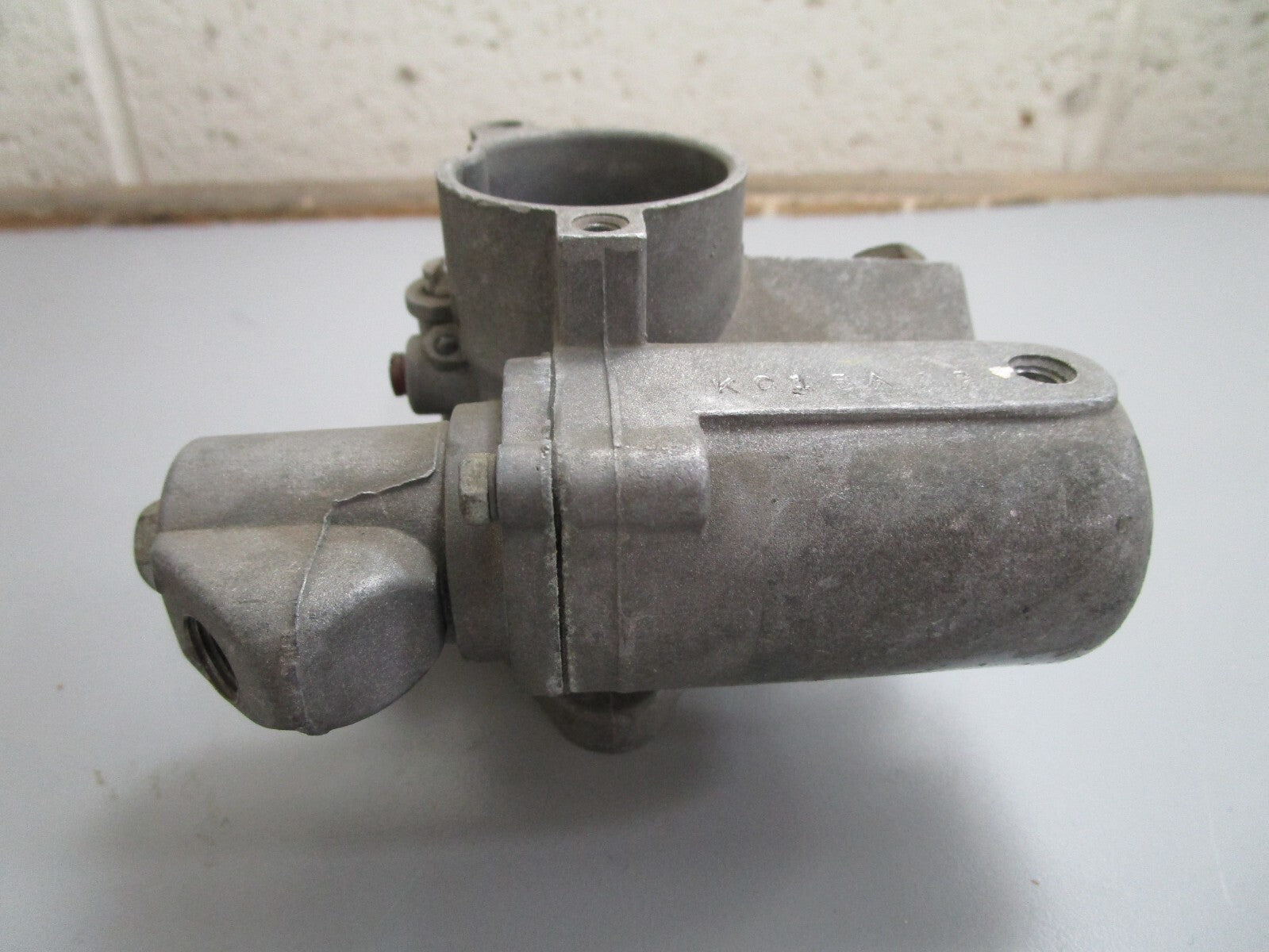 *NEW OEM* 0820 Mercury Quicksilver Carburetor Ay 1335-4027