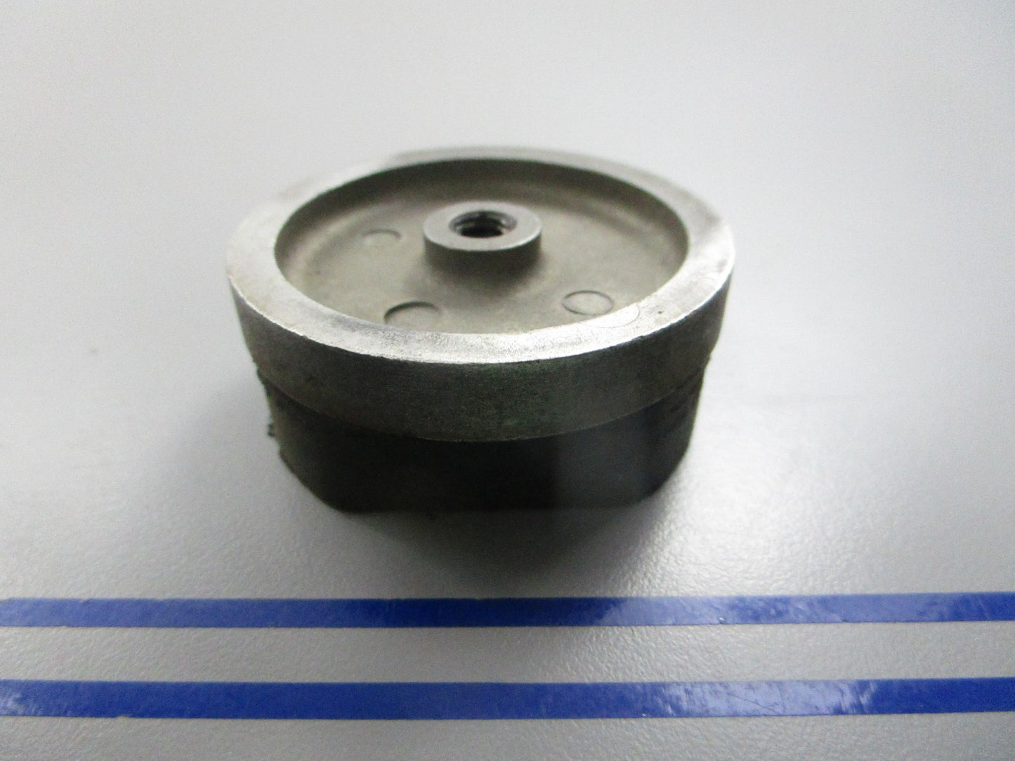 NEW OEM 28281 Mercury Quicksilver Mount 0810
