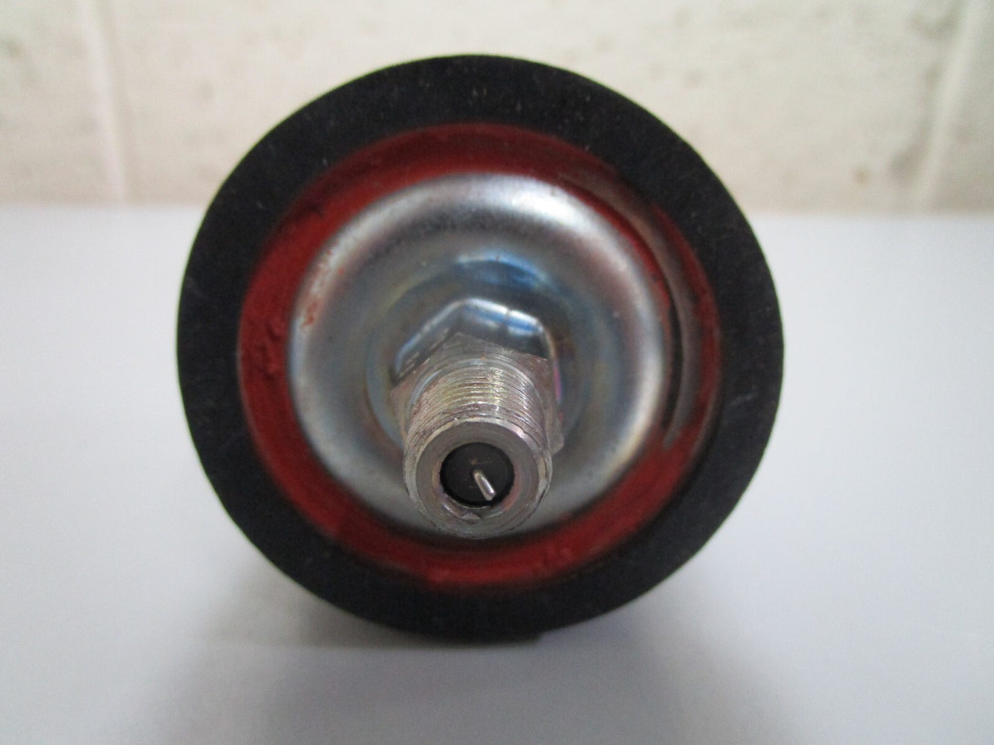 *NEW OEM* 0820 Volvo Penta Oil Pressure Sender 834921