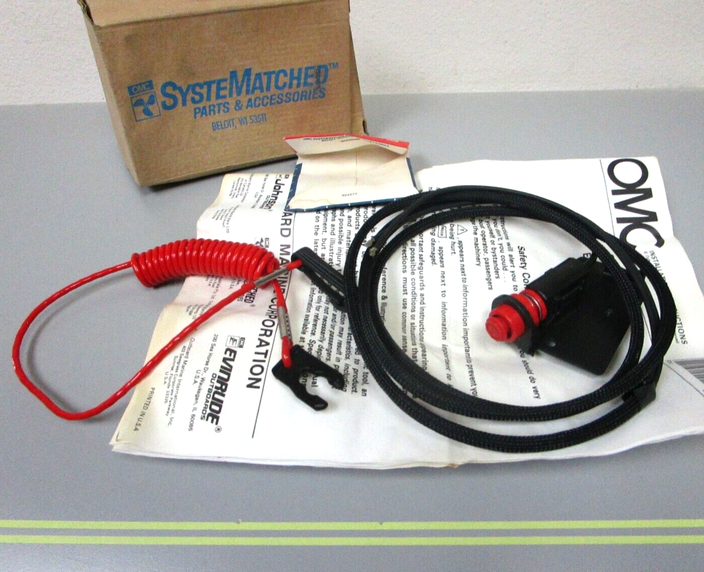 *NEW OEM* 0720 OMC Johnson Evinrude Stop Switch 585133 0585133