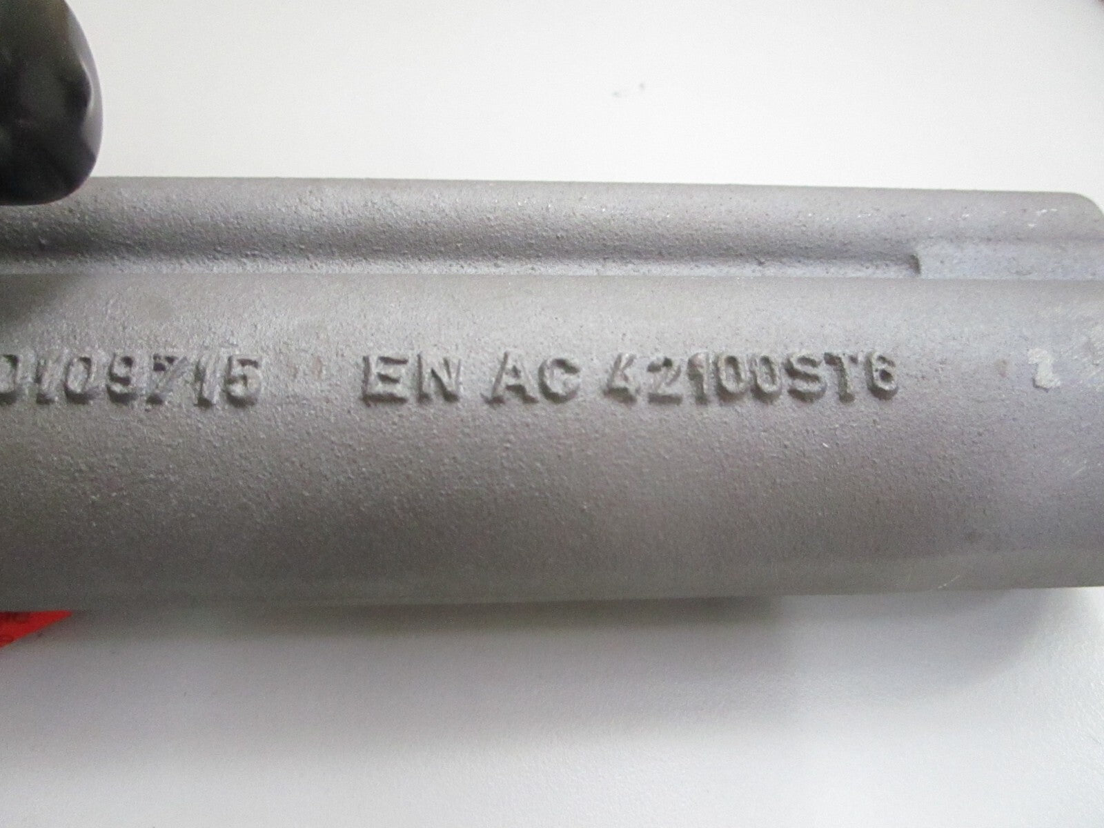 *NEW OEM* 0820 Mercury Quicksilver Power Steering Cylinder 8M010913 8M0109715