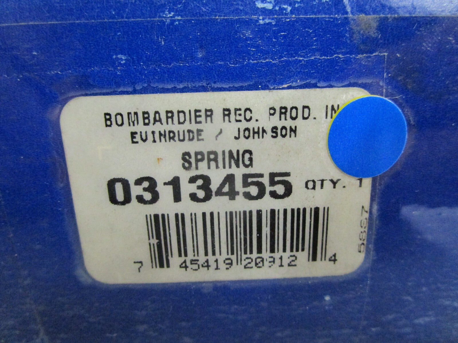 *NEW OEM* 0820 OMC Johnson Evinrude Spring 313455 0313455