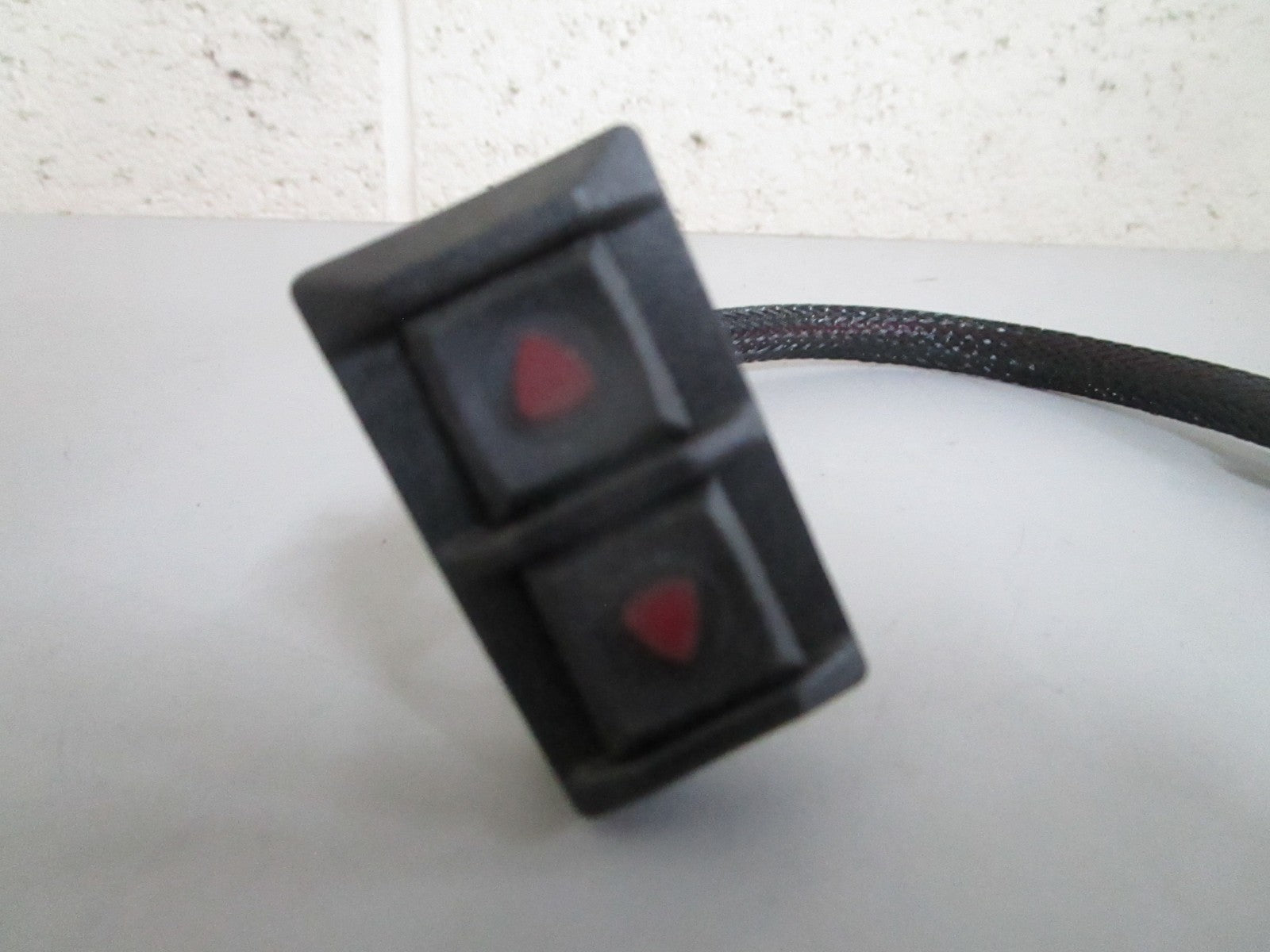 *NEW OEM* 0820 OMC Johnson Evinrude Tilt/Trim Switch Ay 586074 0586074