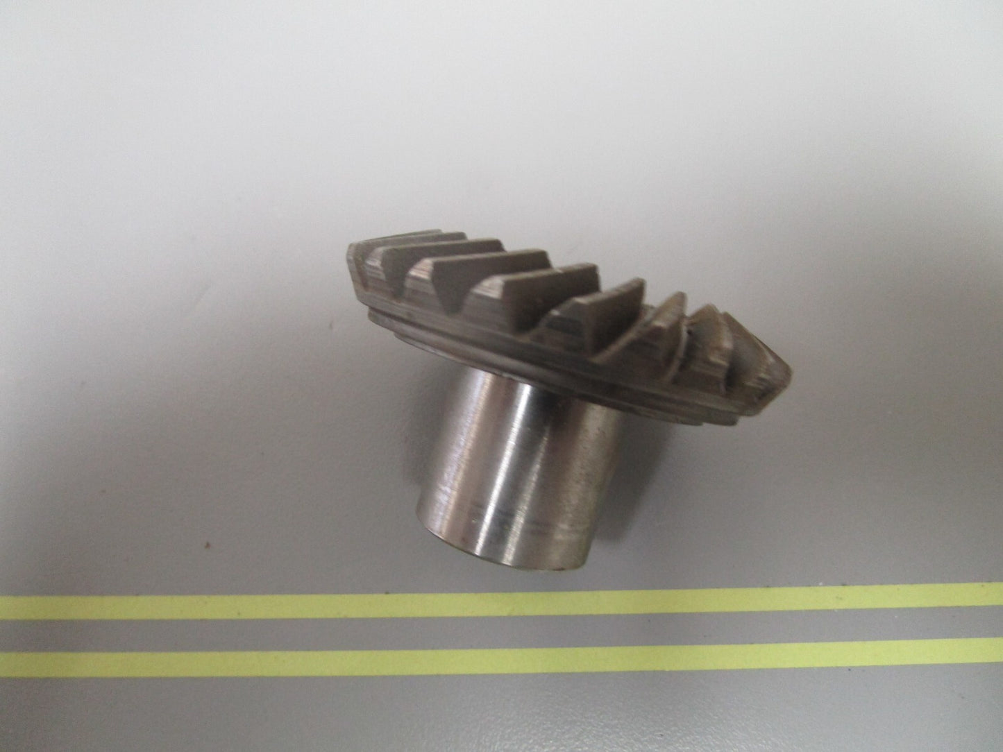 *NEW OEM* 0720 OMC Johnson Evinrude 23 Tooth Forward Gear 378179 0378179