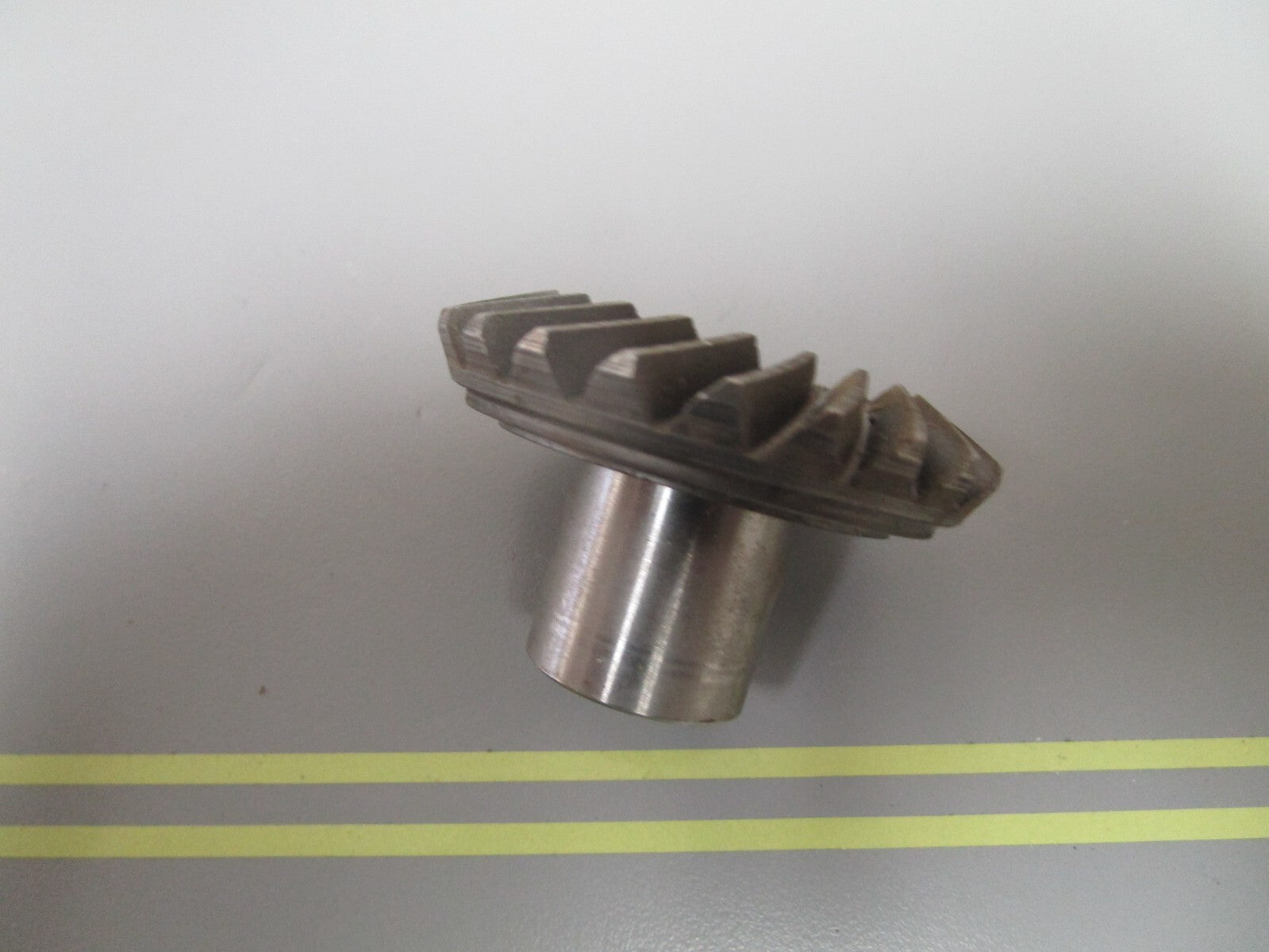 *NEW OEM* 0720 OMC Johnson Evinrude 23 Tooth Forward Gear 378179 0378179