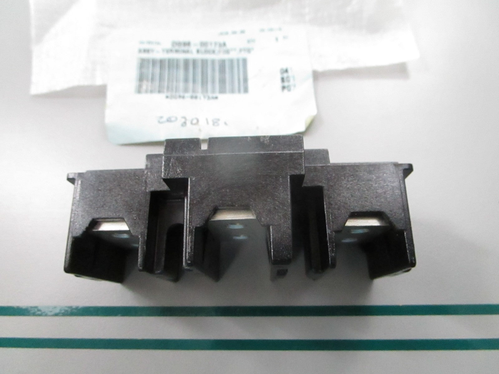 NEW OEM DG96-00173A Samsung Terminal Block 0810