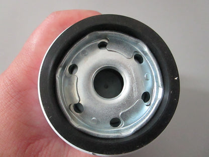 NEW 57701 WIX Oil Filter 0810