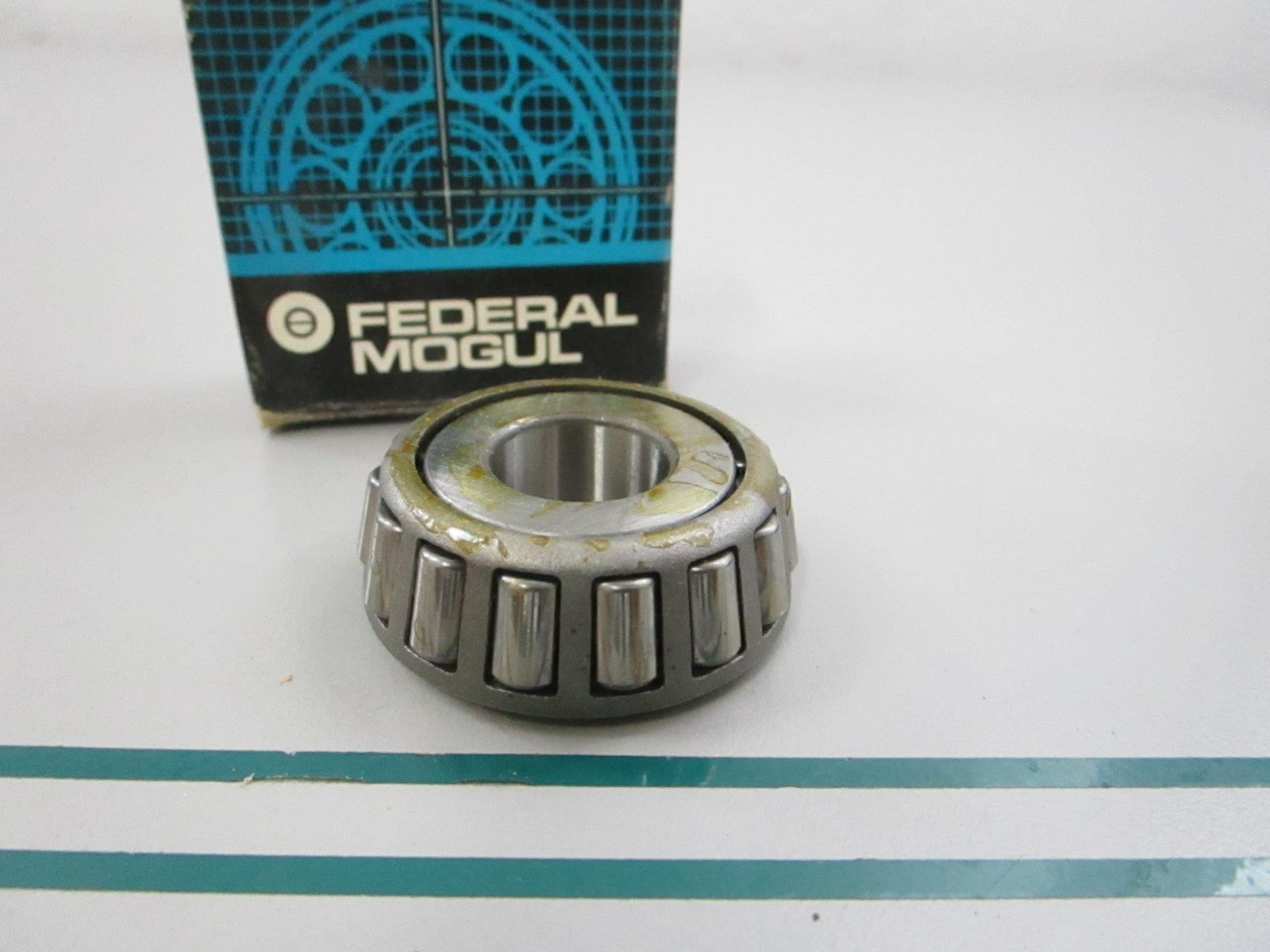 NEW OEM 05062 Federal Mogul BCA Bearing 0810