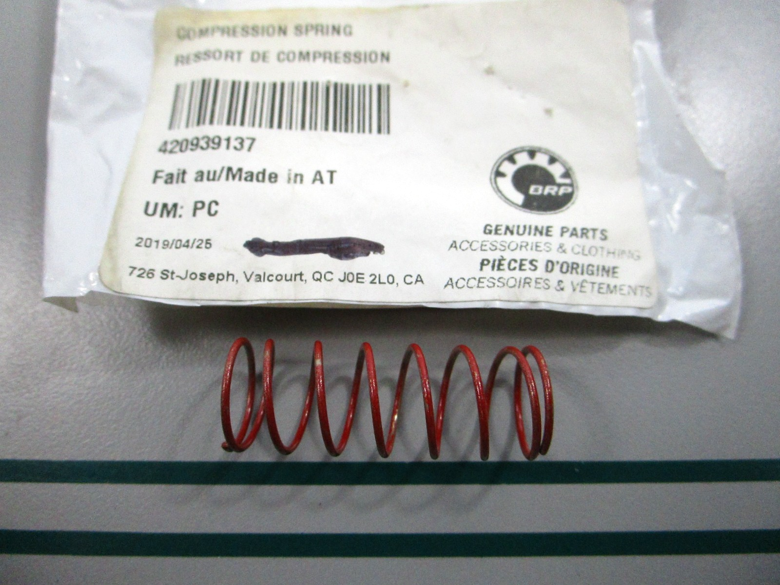 NEW OEM 420939137 Can-Am Spring 0810