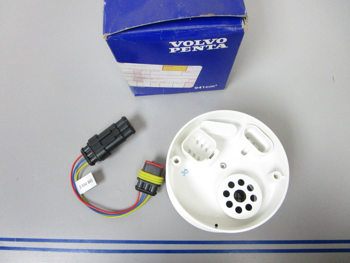 *NEW OEM* 0720 Volvo Penta 6 RPM 6000 Digital Tachometer 21234541 21509646