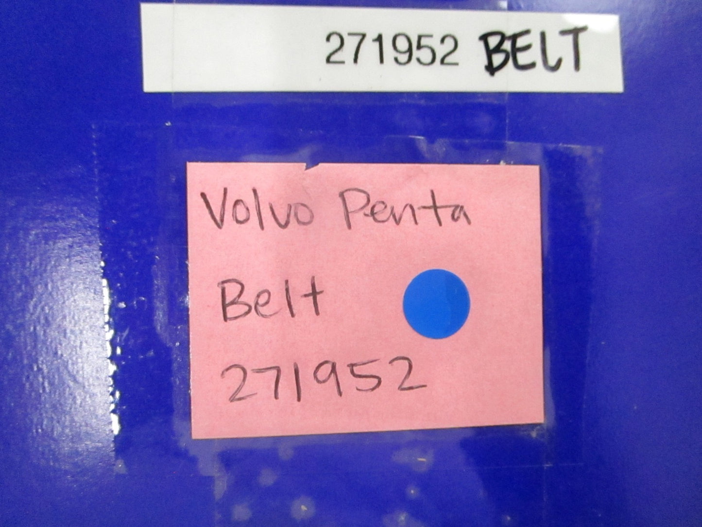 *NEW OEM* 0810 Volvo Penta Belt 271952