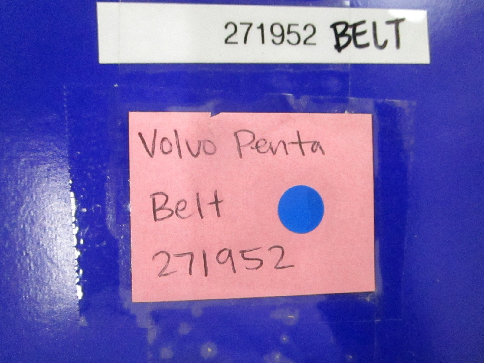 *NEW OEM* 0810 Volvo Penta Belt 271952