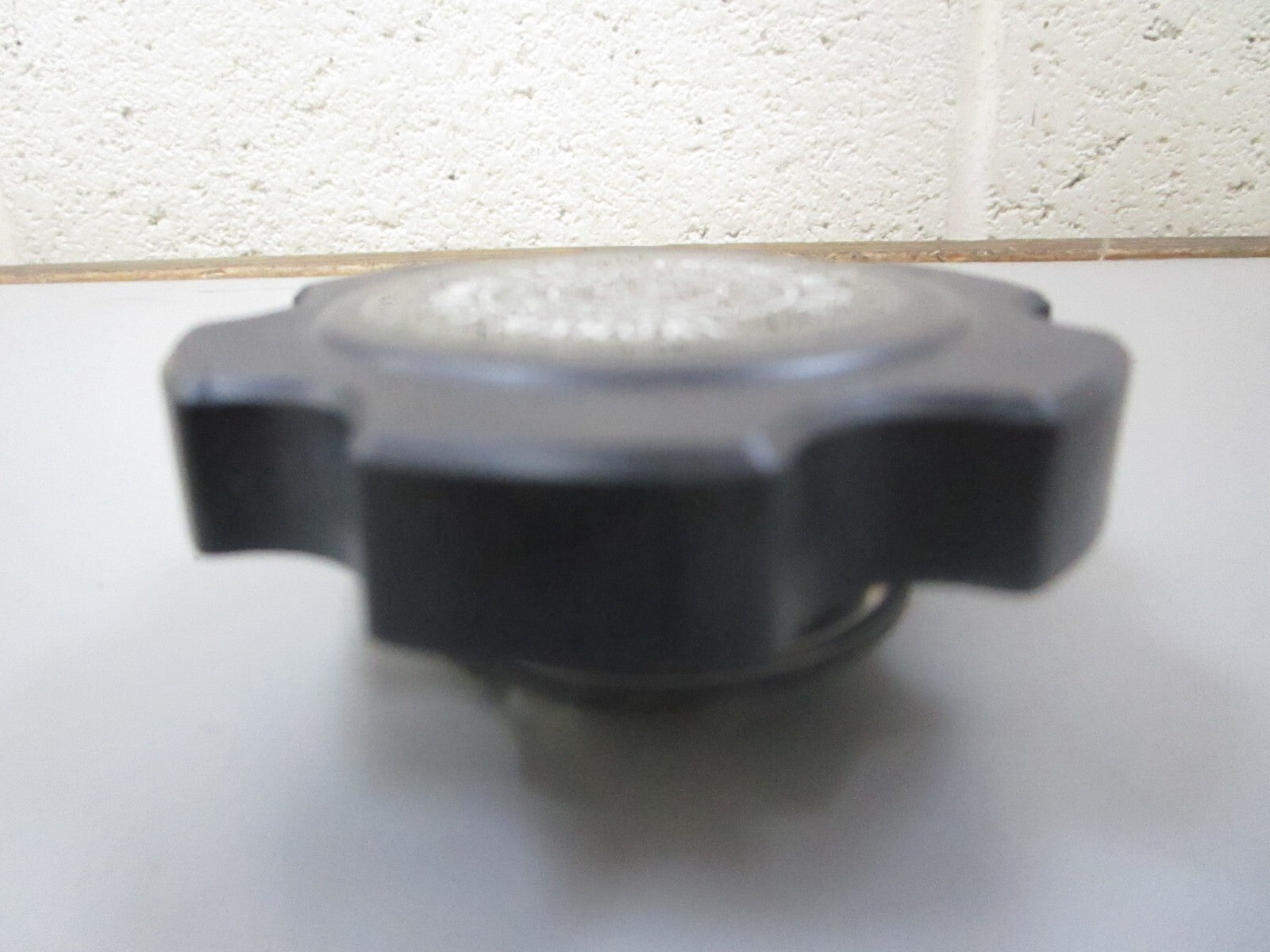 *OEM* 0780 AC Delco Oil Filler Cap 25060176