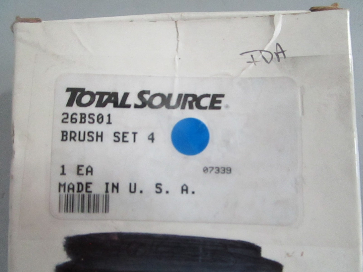 *NEW* 0820 Total Source 4 Brush Set 26BS01