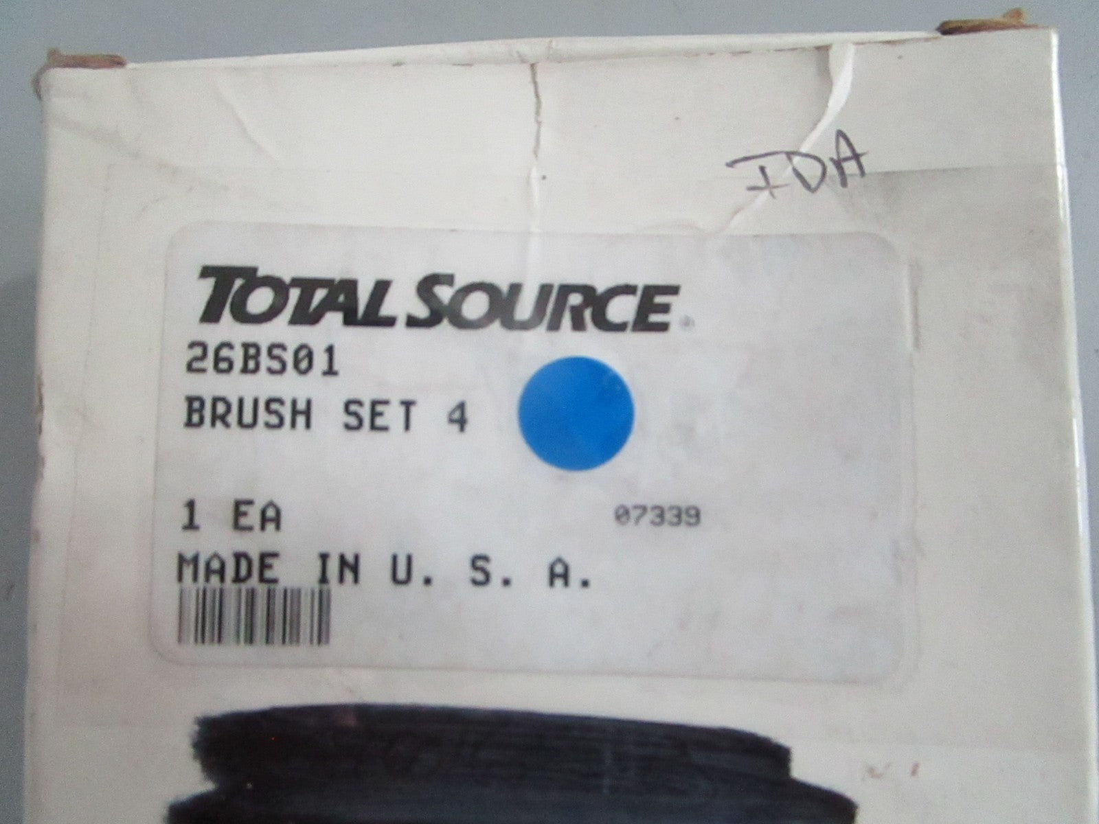 *NEW* 0820 Total Source 4 Brush Set 26BS01