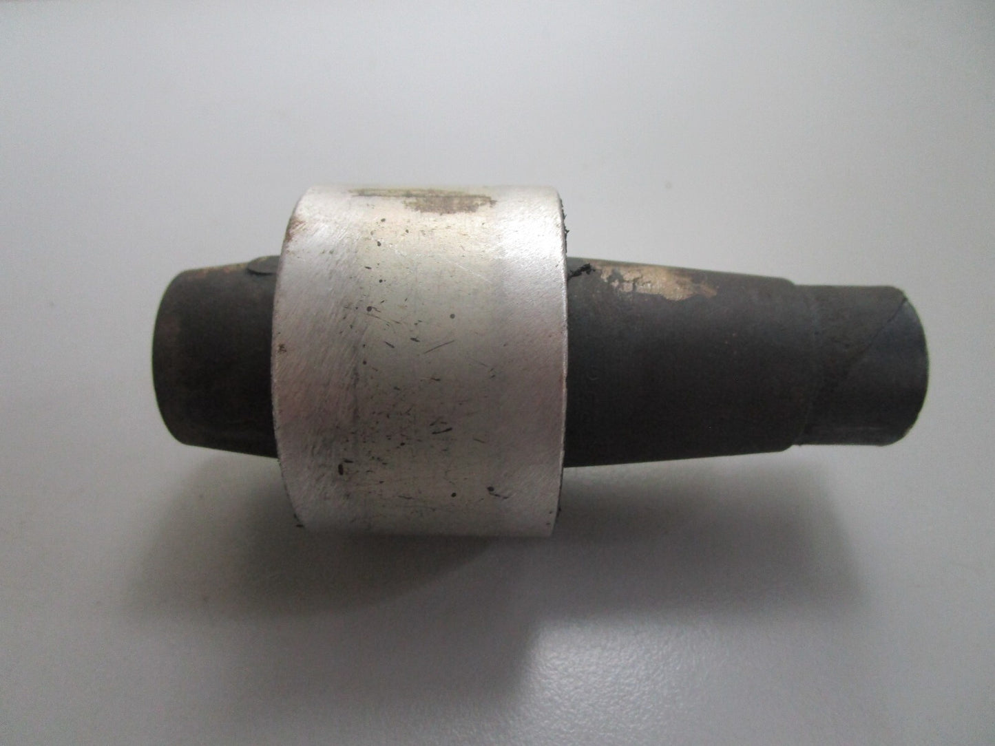 *NEW OEM* 0820 Mercury Quicksilver Mount 8284842
