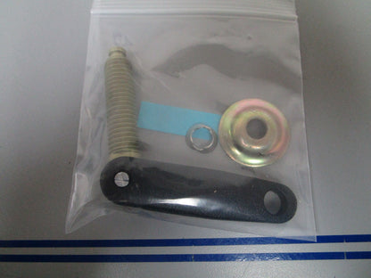 *NEW OEM* 0810 OMC Johnson Evinrude Clamp Screw 375744 0375744