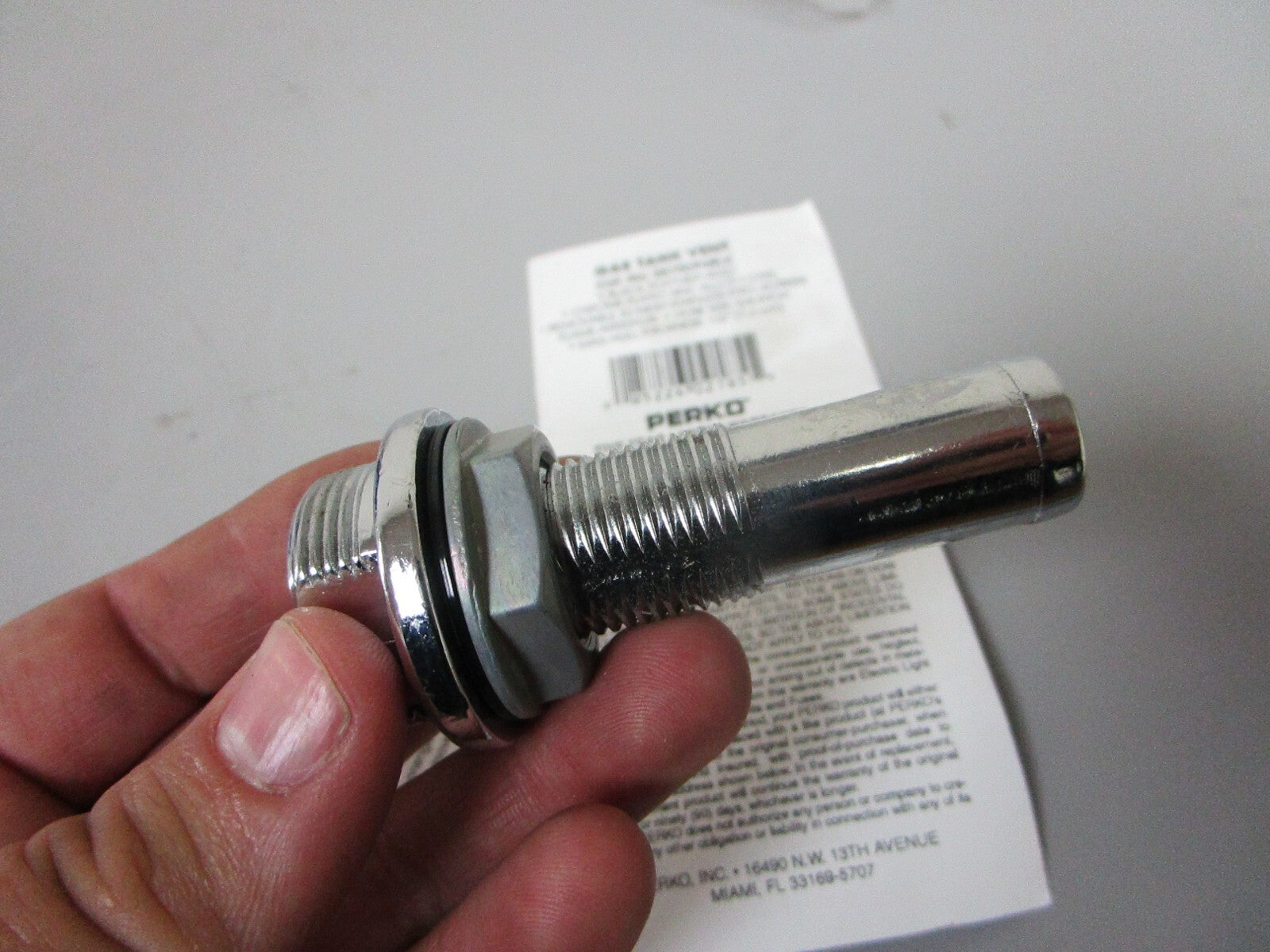 *NEW OEM* 0720 Perko Gas Tank Vent 0570DP4BLK