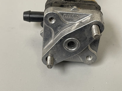 NEW OEM 387027 Johnson Evinrude Fuel Pump 0670