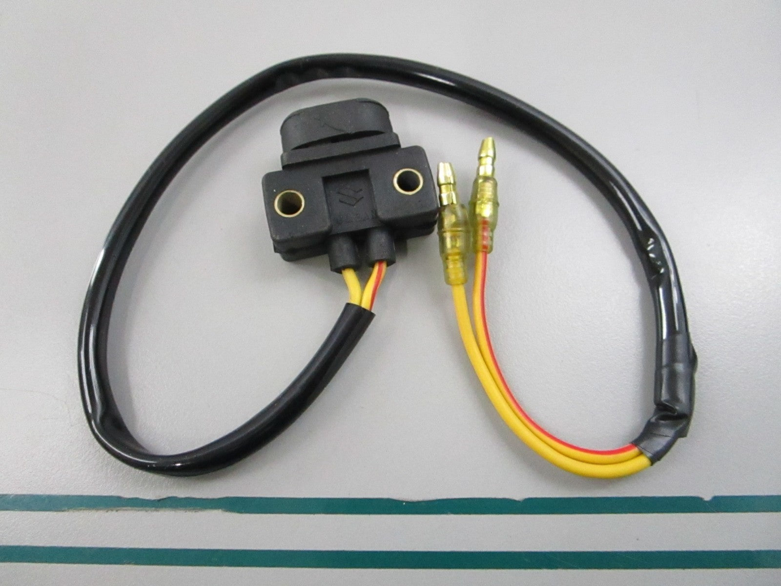 NEW OEM 39601-96712 Suzuki Lamp Socket Assembly 0810