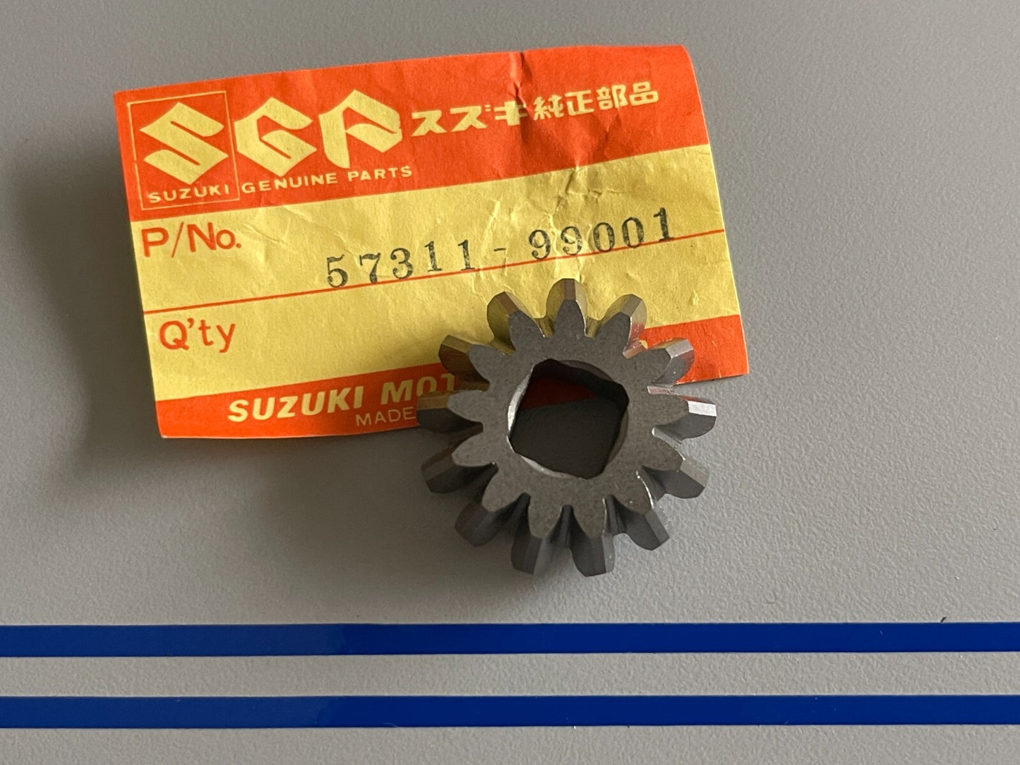*NEW OEM* 0720 Suzuki Pinion 57311-99001