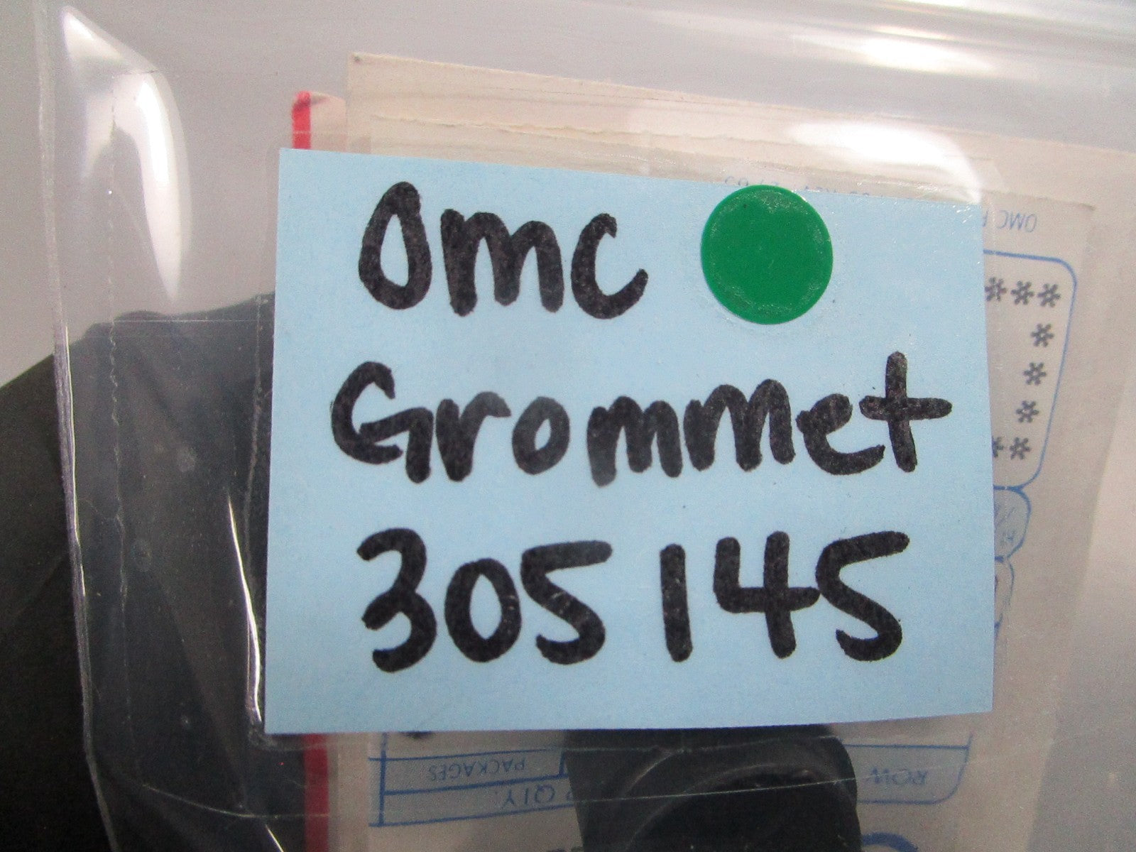 NEW OEM 305145 0305145 OMC Johnson Evinrude Grommet 0810