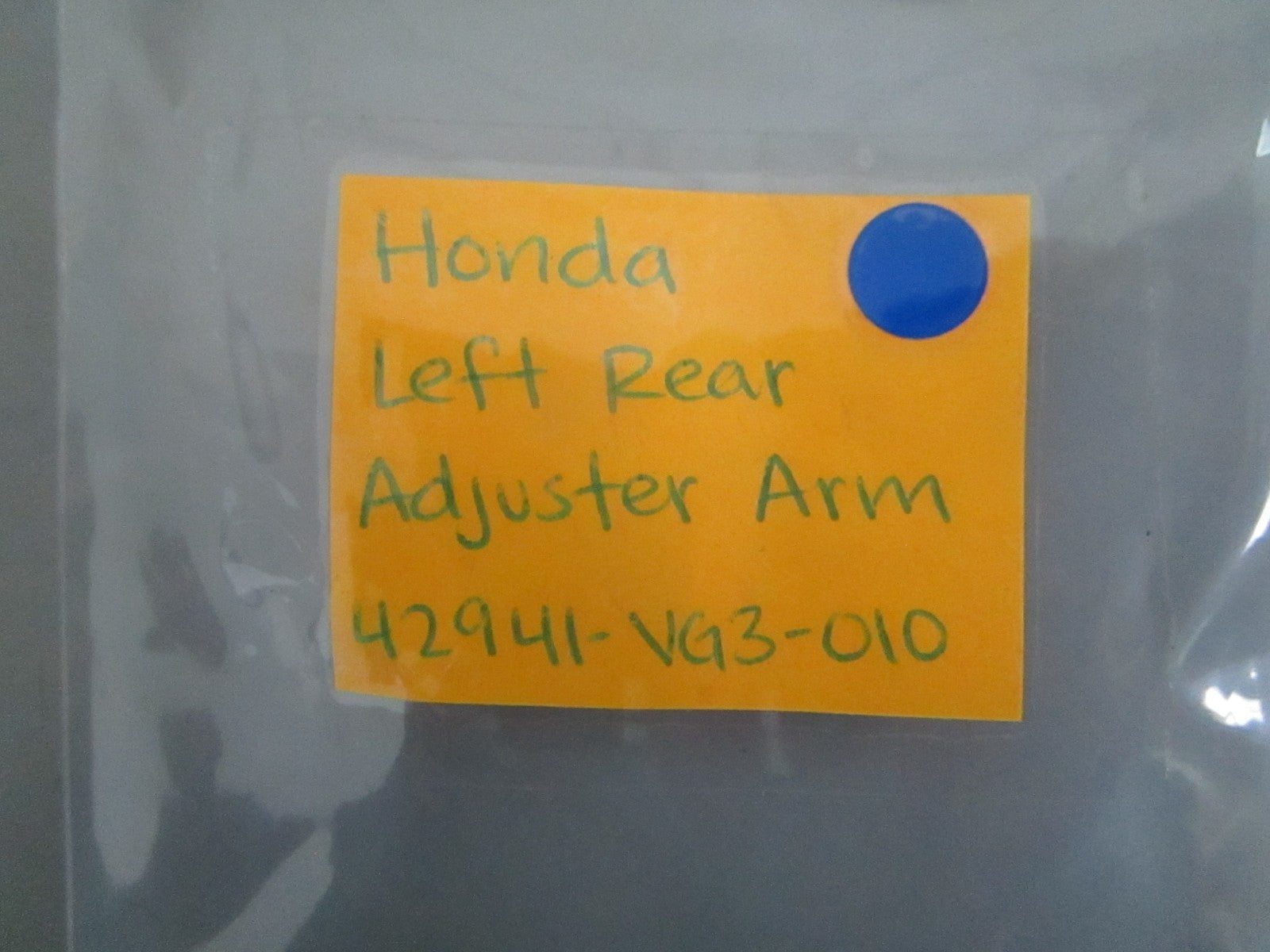 *NEW OEM* 0820 Honda Left Rear Adjuster Arm 42941-VG3-010