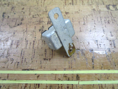 *NEW OEM* 0750 OMC Johnson Evinrude FUSE 975098 0975098