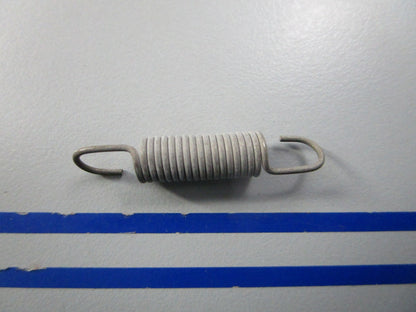 NEW OEM 303032 0303032 OMC Johnson Evinrude Spring 0810