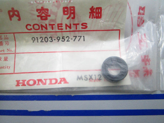 *NEW OEM* 0810 Honda Oil Seal 91203-952-771
