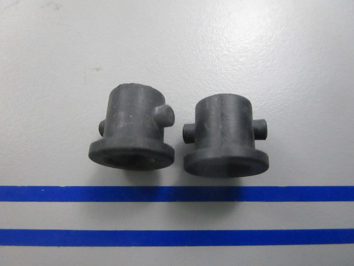 NEW OEM (LOT OF 2) 26-80398M Mercury Quicksilver Seal 0810