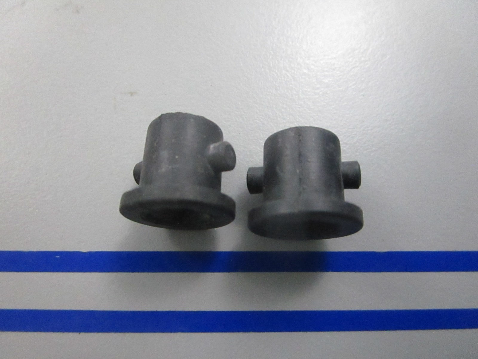 NEW OEM (LOT OF 2) 26-80398M Mercury Quicksilver Seal 0810