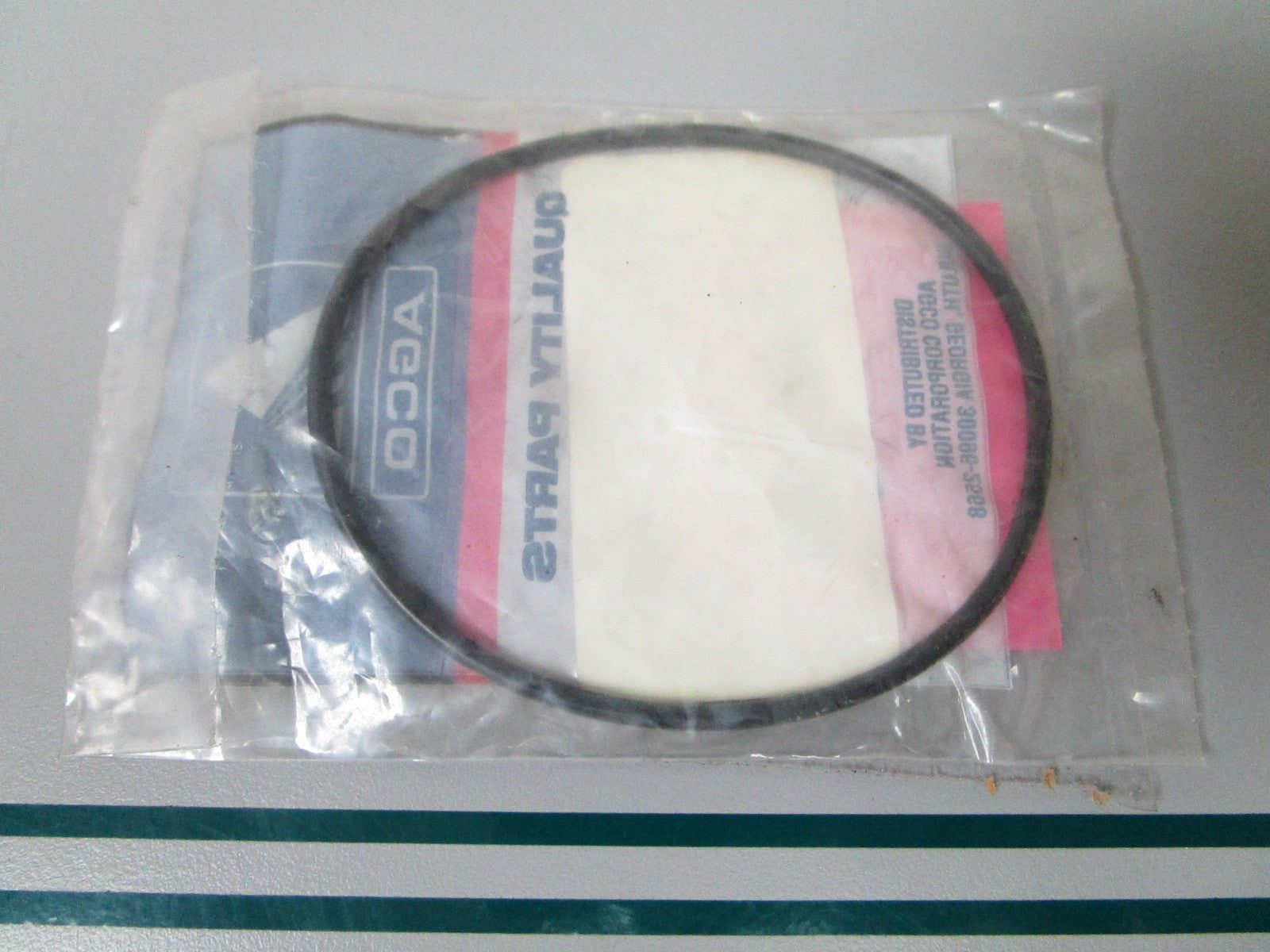 NEW OEM 72094340 AGCO Oil Seal 0810