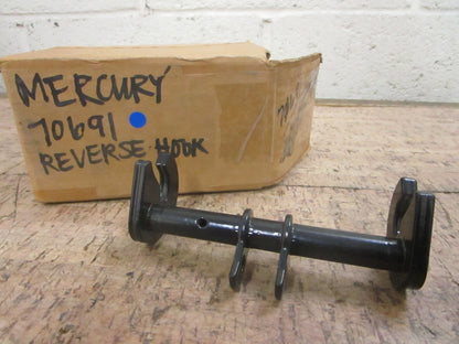 *NEW OEM* 0780 Mercury Quicksilver Reverse Hook 70691