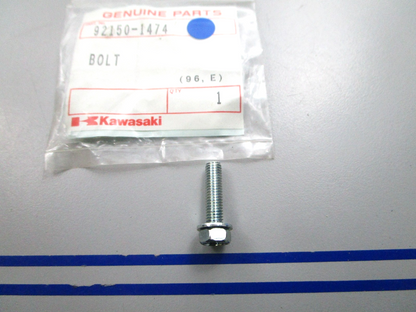 NEW OEM Kawasaki 92150-1474Bolt 0810