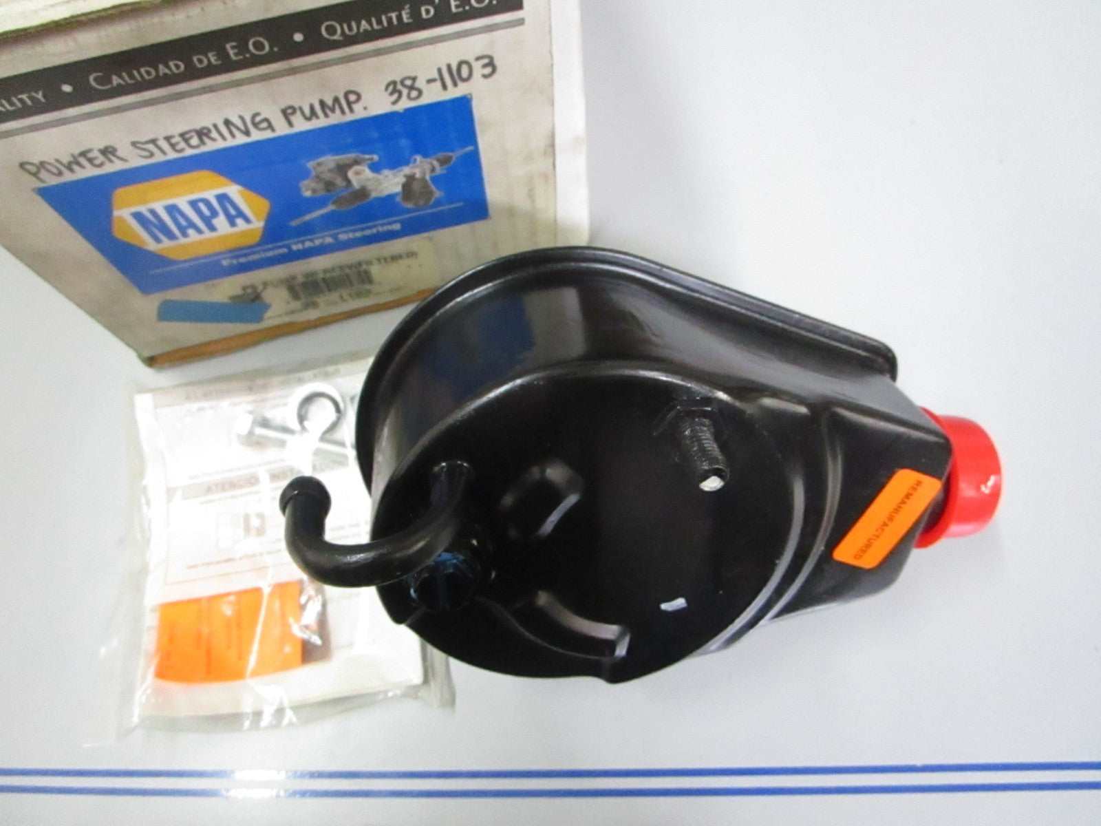 *NEW* 0720 Napa Power Steering Pump & Reservoir 38-1103 381103 381103N