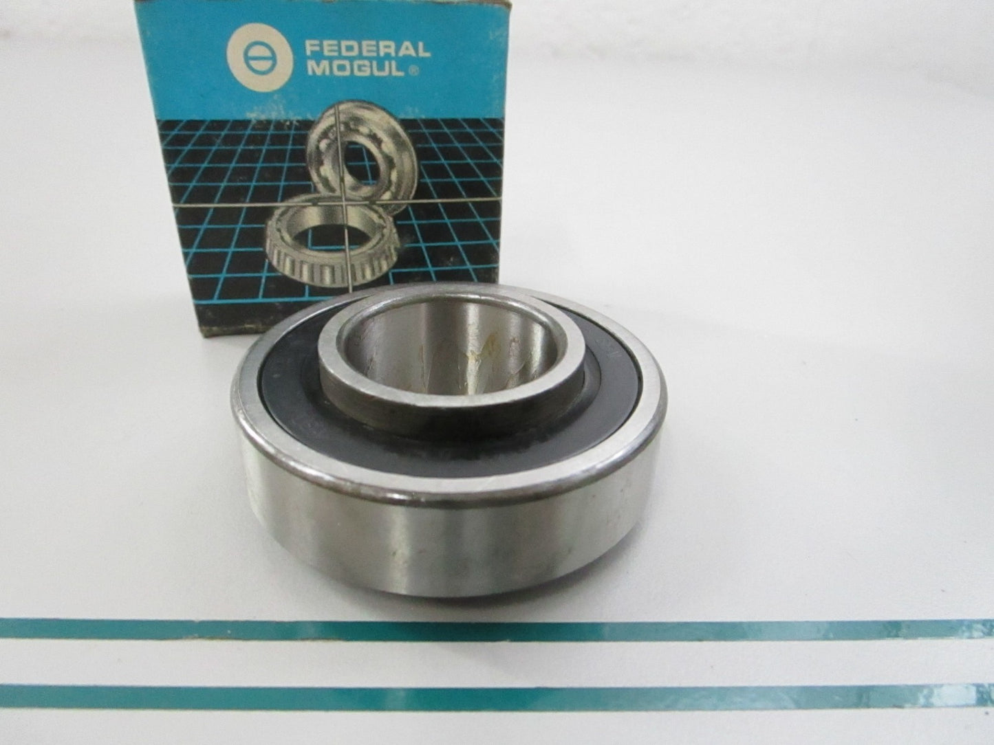 NEW OEM 88506 Federal Mogul BCA Bearing 0810