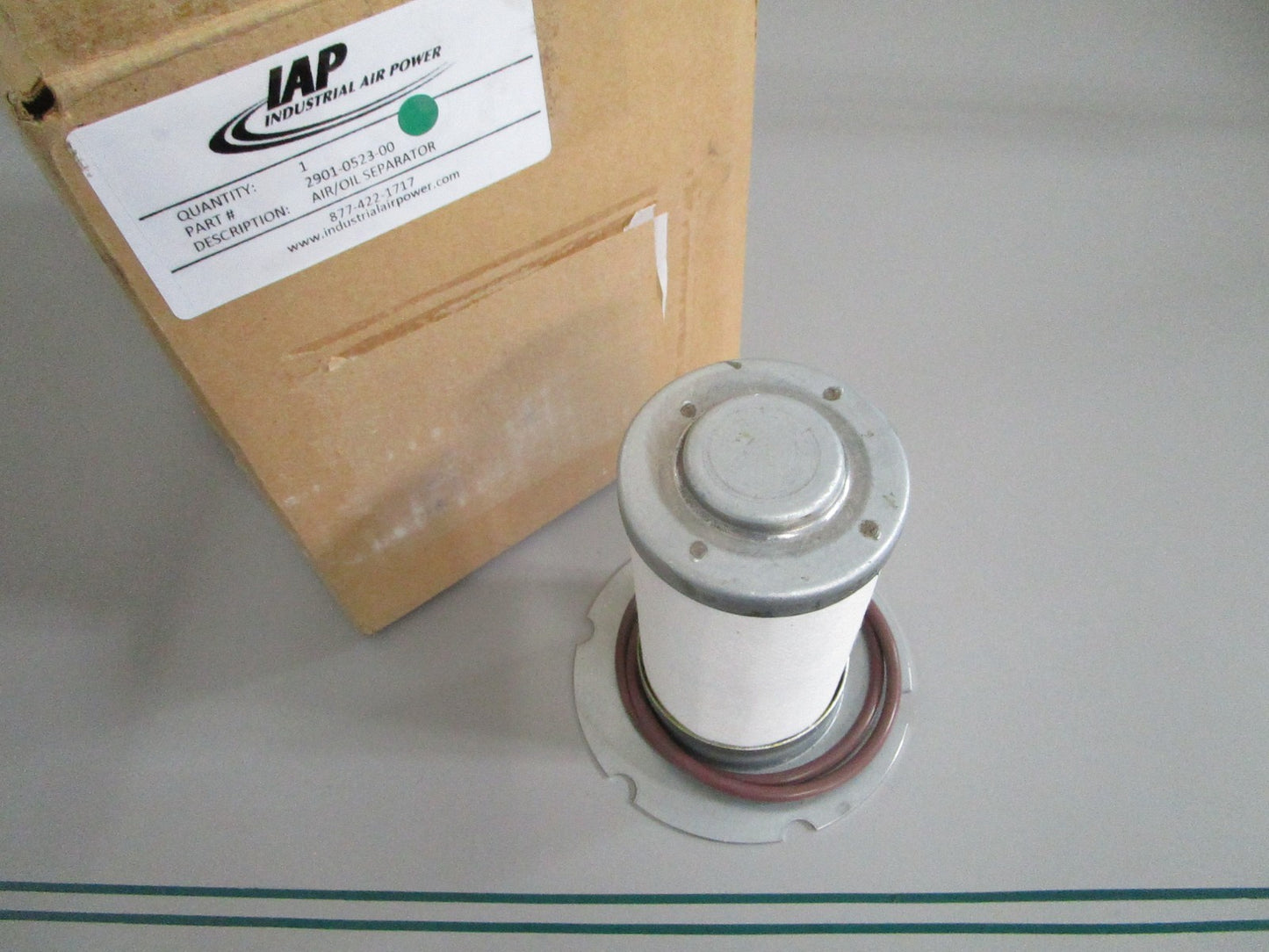 IAP 2901-0523-00 Air Oil Separator Atlas Copco Cross Reference Part NEW 0820