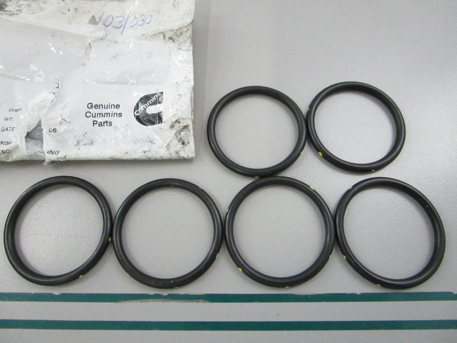 NEW OEM (LOT OF 6) 3050667 Cummins O-Ring Seal 0810