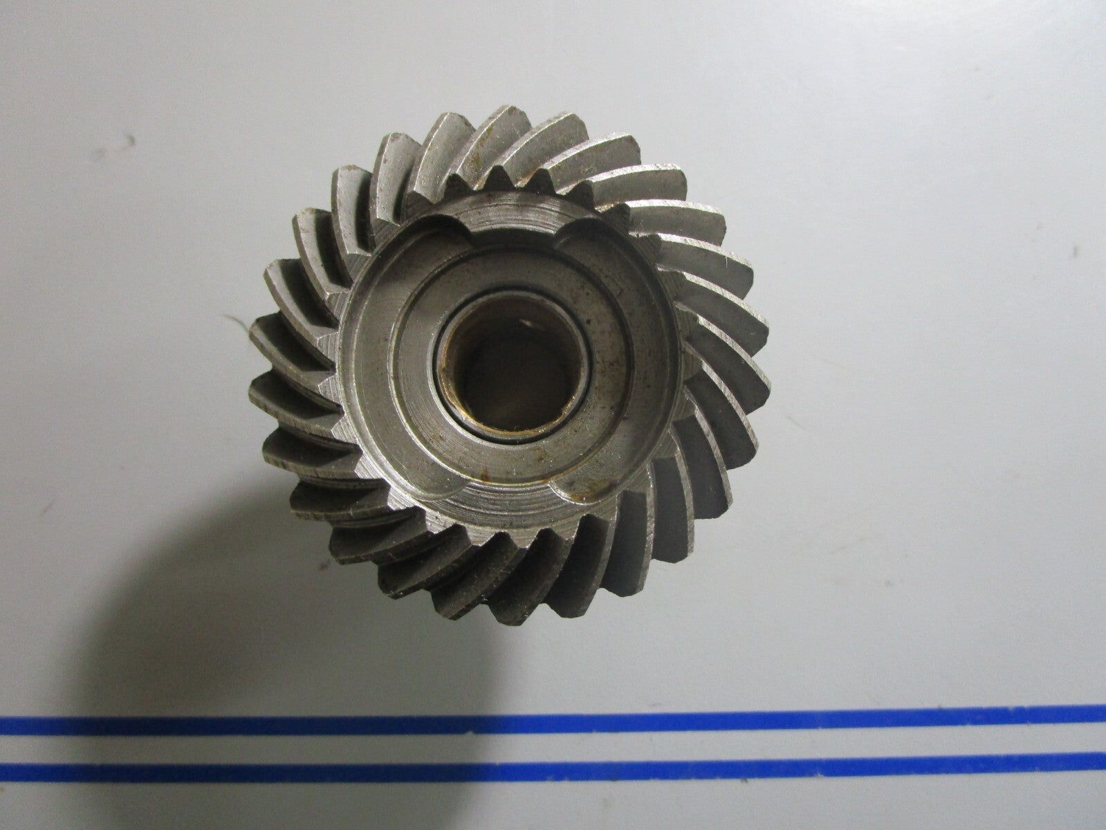 *NEW OEM* 0810 OMC Johnson Evinrude Forward Gear 377147 0377147