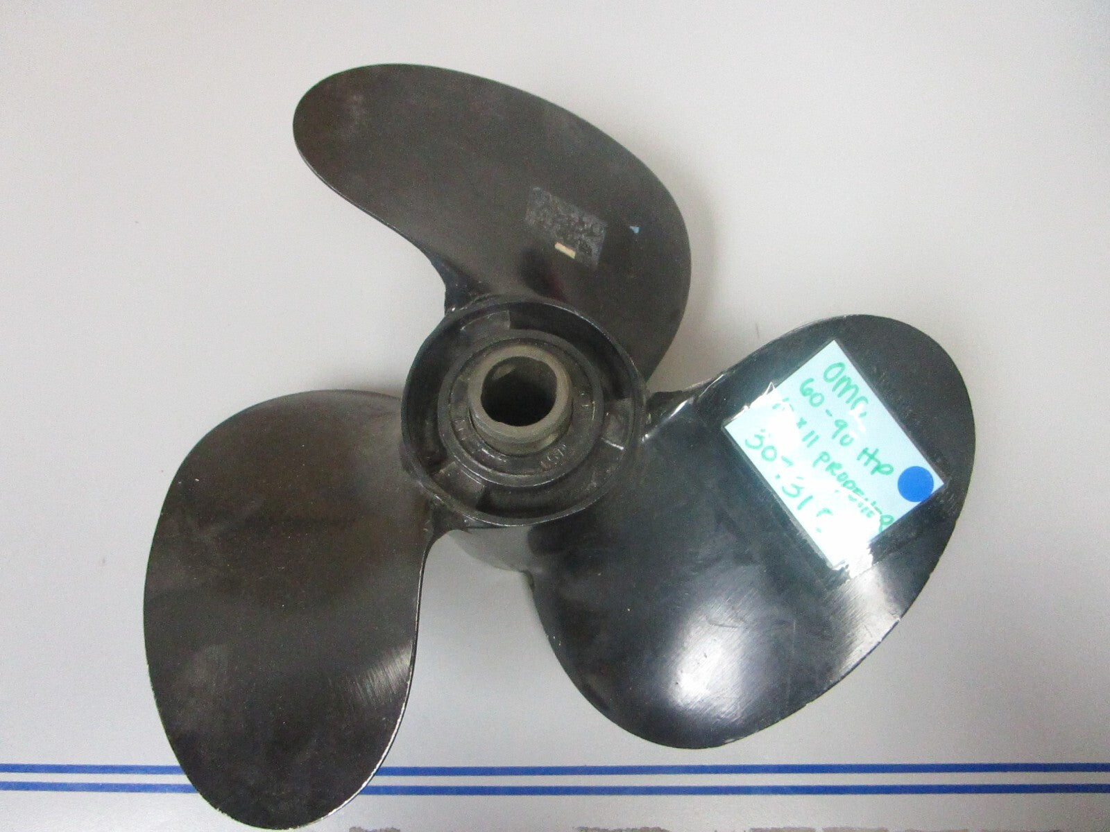 *NEW OEM* 0720 OMC Johnson Evinrude 60 - 90 hp 10 x 11 Propeller 307318 0307318